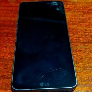 Lg G6 smart phone
